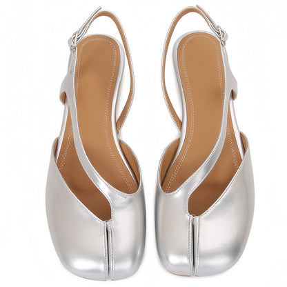 color:silver