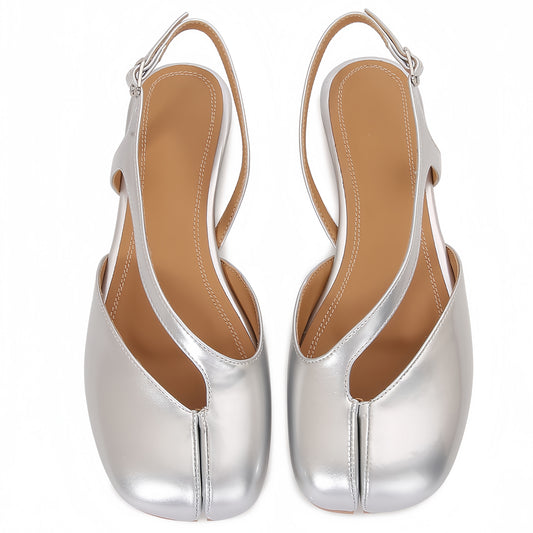 color:silver